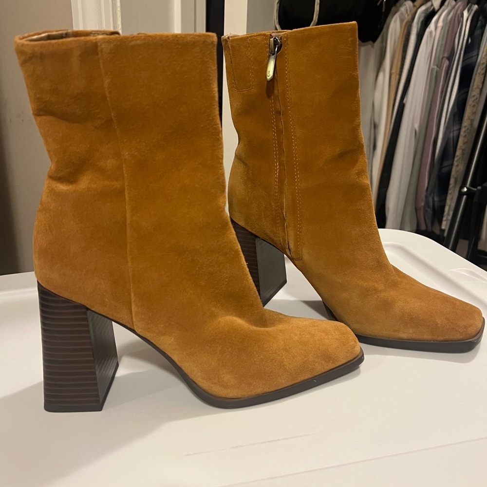 Sam Edelman Ivette Tan Suede Block Heel Ankle Boots